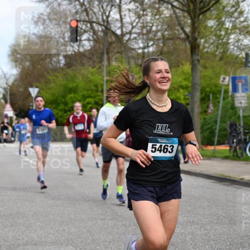 12.04.2026 - 45. Internationalen Wilhelmsburger Insellauf J. Mangold http://msf.ph/oto/9508876 12.04.2026 12:55:36 Ziel 2737, 2820, 5109, 5361, 4811, 4728, 3315, 5463, 4459, 5817, 5817, 5321, 4311, 2017, 2074, 5780, 5857, 2937, 5113, 5118, 3404, 2344, 5114, 5255, 4269, 3627, 5133 meine-sportfotos.de