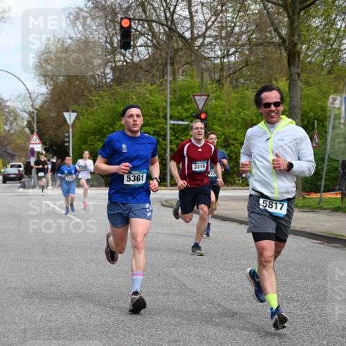 12.04.2026 - 45. Internationalen Wilhelmsburger Insellauf J. Mangold http://msf.ph/oto/9508886 12.04.2026 12:55:37 Ziel 2820, 5109, 5361, 4811, 4728, 3315, 5463, 4459, 5817, 5321, 4311, 2017, 2074, 5780, 5857, 2937, 5113, 5118, 5118, 3404, 2344, 5114, 5255, 4269, 3627, 5133, 5680 meine-sportfotos.de