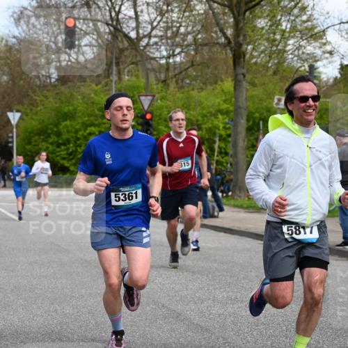 12.04.2026 - 45. Internationalen Wilhelmsburger Insellauf J. Mangold http://msf.ph/oto/9508892 12.04.2026 12:55:38 Ziel 2820, 5109, 5361, 4811, 4728, 3315, 5463, 4459, 5817, 5321, 4311, 2017, 2074, 5780, 5857, 2937, 5113, 5118, 3404, 3404, 2344, 5114, 5255, 4269, 3627, 5133, 5680 meine-sportfotos.de