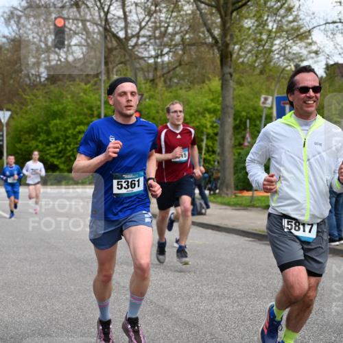 12.04.2026 - 45. Internationalen Wilhelmsburger Insellauf J. Mangold http://msf.ph/oto/9508893 12.04.2026 12:55:38 Ziel 2820, 5109, 5361, 4811, 4728, 3315, 5463, 4459, 5817, 5321, 4311, 2017, 2074, 5780, 5857, 2937, 5113, 5118, 3404, 3404, 2344, 5114, 5255, 4269, 3627, 5133, 5680 meine-sportfotos.de