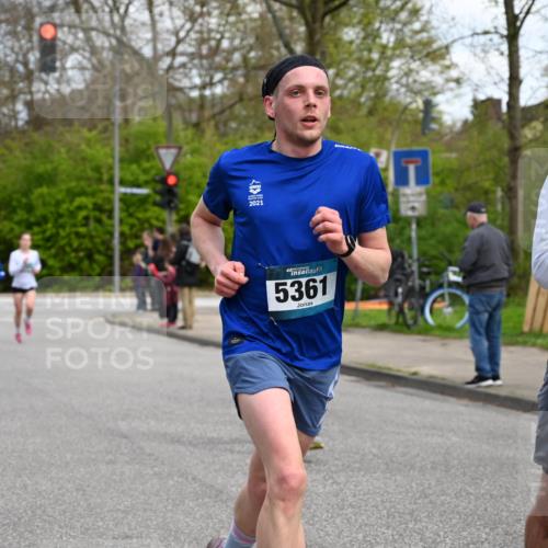 12.04.2026 - 45. Internationalen Wilhelmsburger Insellauf J. Mangold http://msf.ph/oto/9508898 12.04.2026 12:55:38 Ziel 2820, 5109, 5361, 4811, 4728, 3315, 5463, 4459, 5817, 5321, 4311, 2017, 2074, 5780, 5857, 2937, 5113, 5118, 3404, 3404, 2344, 5114, 5255, 4269, 3627, 5133, 5680 meine-sportfotos.de