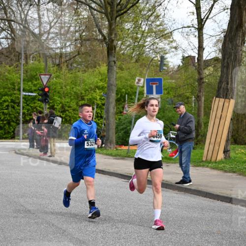 12.04.2026 - 45. Internationalen Wilhelmsburger Insellauf J. Mangold http://msf.ph/oto/9508900 12.04.2026 12:55:42 Ziel 5109, 5361, 4811, 4728, 3315, 5463, 4459, 5817, 5321, 4311, 2017, 2074, 5780, 2017, 2074, 5780, 5857, 2937, 5113, 5118, 3404, 2344, 5114, 5255, 5255, 4269, 3627, 5133, 5680, 4545, 5101 meine-sportfotos.de