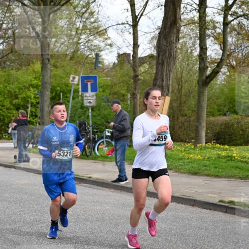 12.04.2026 - 45. Internationalen Wilhelmsburger Insellauf J. Mangold http://msf.ph/oto/9508906 12.04.2026 12:55:43 Ziel 5109, 5361, 4811, 4728, 3315, 5463, 4459, 5817, 5321, 4311, 2017, 2074, 5780, 5857, 5857, 2937, 5113, 5118, 3404, 2344, 5114, 5255, 4269, 3627, 5133, 5680, 4545, 5101 meine-sportfotos.de