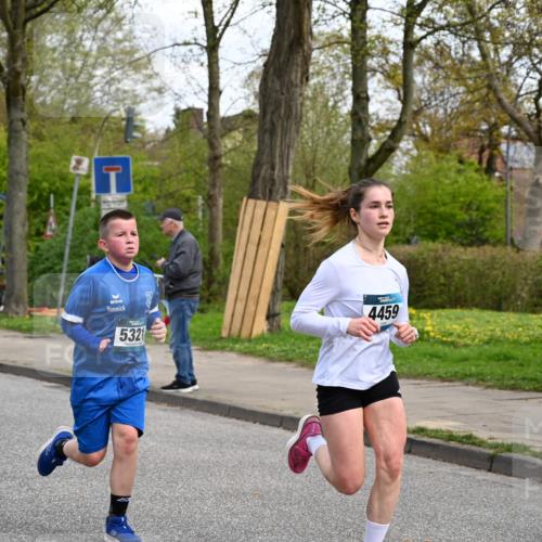 12.04.2026 - 45. Internationalen Wilhelmsburger Insellauf J. Mangold http://msf.ph/oto/9508909 12.04.2026 12:55:43 Ziel 5109, 5361, 4811, 4728, 3315, 5463, 4459, 5817, 5321, 4311, 2017, 2074, 5780, 5857, 5857, 2937, 5113, 5118, 3404, 2344, 5114, 5255, 4269, 3627, 5133, 5680, 4545, 5101 meine-sportfotos.de