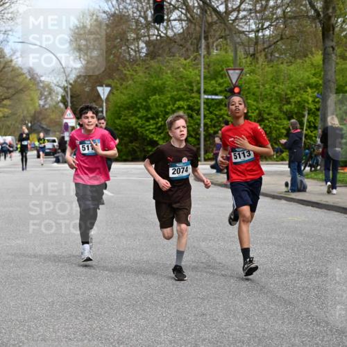 12.04.2026 - 45. Internationalen Wilhelmsburger Insellauf J. Mangold http://msf.ph/oto/9508966 12.04.2026 12:55:54 Ziel 4728, 3315, 5463, 4459, 5817, 5321, 4311, 2017, 2074, 5780, 5857, 2937, 5113, 5118, 3404, 2344, 5114, 5255, 5255, 4269, 3627, 5133, 5680, 4545, 5101, 5101, 4261, 4933, 5131, 5184, 5446, 4859, 5729 meine-sportfotos.de