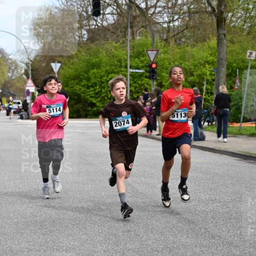 12.04.2026 - 45. Internationalen Wilhelmsburger Insellauf J. Mangold http://msf.ph/oto/9508969 12.04.2026 12:55:54 Ziel 4728, 3315, 5463, 4459, 5817, 5321, 4311, 2017, 2074, 5780, 5857, 2937, 5113, 5118, 3404, 2344, 5114, 5255, 5255, 4269, 3627, 5133, 5680, 4545, 5101, 5101, 4261, 4933, 5131, 5184, 5446, 4859, 5729 meine-sportfotos.de