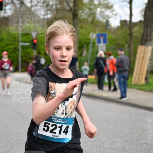 12.04.2026 - 45. Internationalen Wilhelmsburger Insellauf J. Mangold http://msf.ph/oto/9509618 12.04.2026 12:57:58 Ziel 4938, 3213, 2447, 5211, 4968, 2707, 5169, 5214, 4955, 3396, 5228, 5689, 2771, 5687, 2058, 2058, 3152, 4535, 5260, 2493, 2550, 3479, 4873, 4344, 3889, 3309, 5613, 3525, 5422, 3088 meine-sportfotos.de