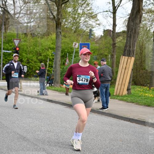 12.04.2026 - 45. Internationalen Wilhelmsburger Insellauf J. Mangold http://msf.ph/oto/9509621 12.04.2026 12:58:01 Ziel 2447, 5211, 4968, 2707, 5169, 5214, 4955, 3396, 5228, 5689, 2771, 5687, 2058, 3152, 4535, 5260, 2493, 2550, 2550, 3479, 4873, 4344, 3889, 3309, 5613, 3525, 5422, 3088 meine-sportfotos.de