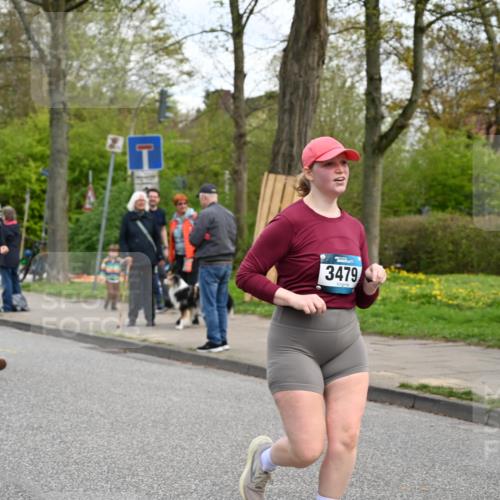 12.04.2026 - 45. Internationalen Wilhelmsburger Insellauf J. Mangold http://msf.ph/oto/9509628 12.04.2026 12:58:02 Ziel 2447, 5211, 4968, 2707, 5169, 5214, 4955, 3396, 5228, 5689, 2771, 5687, 2058, 3152, 4535, 5260, 2493, 2550, 3479, 3479, 4873, 4344, 3889, 3309, 5613, 3525, 5422, 3088 meine-sportfotos.de
