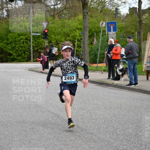 12.04.2026 - 45. Internationalen Wilhelmsburger Insellauf J. Mangold http://msf.ph/oto/9509659 12.04.2026 12:58:08 Ziel 5211, 4968, 2707, 5169, 5214, 4955, 3396, 5228, 5689, 2771, 5687, 2058, 3152, 4535, 5260, 2493, 2550, 3479, 4873, 4873, 4344, 3889, 3309, 5613, 3525, 5422, 3088, 3088, 3255 meine-sportfotos.de