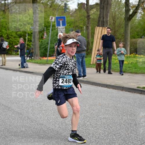 12.04.2026 - 45. Internationalen Wilhelmsburger Insellauf J. Mangold http://msf.ph/oto/9509663 12.04.2026 12:58:08 Ziel 5211, 4968, 2707, 5169, 5214, 4955, 3396, 5228, 5689, 2771, 5687, 2058, 3152, 4535, 5260, 2493, 2550, 3479, 4873, 4873, 4344, 3889, 3309, 5613, 3525, 5422, 3088, 3088, 3255 meine-sportfotos.de