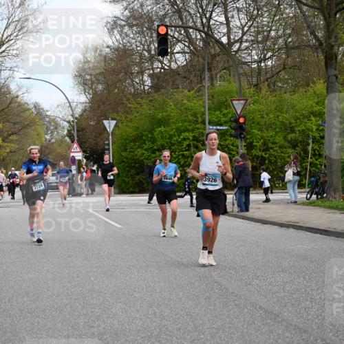 12.04.2026 - 45. Internationalen Wilhelmsburger Insellauf J. Mangold http://msf.ph/oto/9509784 12.04.2026 12:58:38 Ziel 4344, 3889, 3309, 5613, 3525, 5422, 3088, 3255, 5174, 5846, 3286, 3623, 4822, 2015, 3926, 3728, 4023, 2009, 4875, 5276, 5276, 3017, 5111, 5124, 5644, 5718, 2082, 4741, 5191, 4287, 5219, 2068, 3246, 4035, 5244, 4128, 4565 meine-sportfotos.de