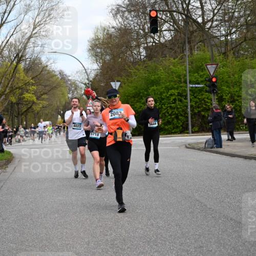 12.04.2026 - 45. Internationalen Wilhelmsburger Insellauf J. Mangold http://msf.ph/oto/9509855 12.04.2026 12:58:49 Ziel 3255, 5174, 5846, 3286, 3623, 4822, 2015, 3926, 3728, 4023, 2009, 4875, 5276, 3017, 5111, 5124, 5644, 5718, 2082, 4741, 5191, 4287, 5219, 2068, 3246, 4035, 5244, 4128, 4565, 5079, 4395, 4187, 5067, 2069, 4761, 5179, 3192 meine-sportfotos.de