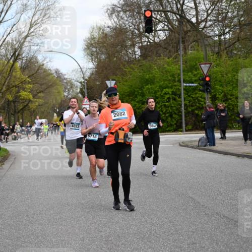 12.04.2026 - 45. Internationalen Wilhelmsburger Insellauf J. Mangold http://msf.ph/oto/9509857 12.04.2026 12:58:49 Ziel 3255, 5174, 5846, 3286, 3623, 4822, 2015, 3926, 3728, 4023, 2009, 4875, 5276, 3017, 5111, 5124, 5644, 5718, 2082, 4741, 5191, 4287, 5219, 2068, 3246, 4035, 5244, 4128, 4565, 5079, 4395, 4187, 5067, 2069, 4761, 5179, 3192 meine-sportfotos.de