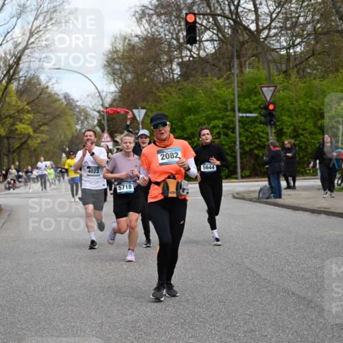 12.04.2026 - 45. Internationalen Wilhelmsburger Insellauf J. Mangold http://msf.ph/oto/9509861 12.04.2026 12:58:50 Ziel 3255, 5174, 5846, 3286, 3623, 4822, 2015, 3926, 3728, 4023, 2009, 4875, 5276, 5276, 3017, 5111, 5124, 5644, 5718, 2082, 4741, 5191, 4287, 5219, 2068, 3246, 4035, 5244, 4128, 4565, 4565, 5079, 4395, 4187, 5067, 2069, 4761, 5179, 3192, 5635, 4917 meine-sportfotos.de