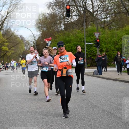 12.04.2026 - 45. Internationalen Wilhelmsburger Insellauf J. Mangold http://msf.ph/oto/9509864 12.04.2026 12:58:50 Ziel 3255, 5174, 5846, 3286, 3623, 4822, 2015, 3926, 3728, 4023, 2009, 4875, 5276, 5276, 3017, 5111, 5124, 5644, 5718, 2082, 4741, 5191, 4287, 5219, 2068, 3246, 4035, 5244, 4128, 4565, 4565, 5079, 4395, 4187, 5067, 2069, 4761, 5179, 3192, 5635, 4917 meine-sportfotos.de
