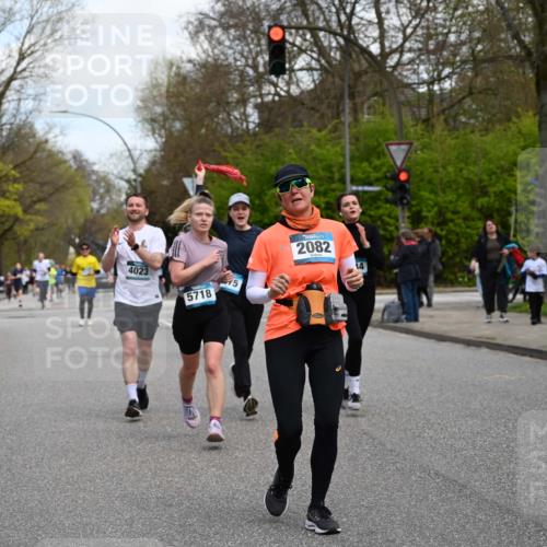 12.04.2026 - 45. Internationalen Wilhelmsburger Insellauf J. Mangold http://msf.ph/oto/9509868 12.04.2026 12:58:50 Ziel 3255, 5174, 5846, 3286, 3623, 4822, 2015, 3926, 3728, 4023, 2009, 4875, 5276, 5276, 3017, 5111, 5124, 5644, 5718, 2082, 4741, 5191, 4287, 5219, 2068, 3246, 4035, 5244, 4128, 4565, 4565, 5079, 4395, 4187, 5067, 2069, 4761, 5179, 3192, 5635, 4917 meine-sportfotos.de