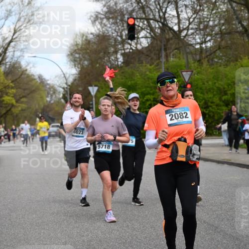 12.04.2026 - 45. Internationalen Wilhelmsburger Insellauf J. Mangold http://msf.ph/oto/9509870 12.04.2026 12:58:51 Ziel 3255, 5174, 5846, 3286, 3623, 4822, 2015, 3926, 3728, 4023, 2009, 4875, 5276, 3017, 5111, 5124, 5644, 5718, 2082, 4741, 5191, 4287, 5219, 2068, 3246, 4035, 5244, 4128, 4565, 5079, 5079, 4395, 4187, 5067, 2069, 4761, 5179, 3192, 5635, 4917, 4171, 4170 meine-sportfotos.de