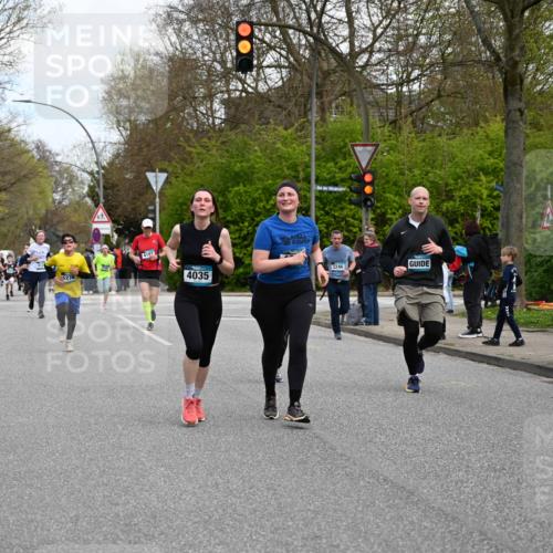 12.04.2026 - 45. Internationalen Wilhelmsburger Insellauf J. Mangold http://msf.ph/oto/9509896 12.04.2026 12:58:55 Ziel 5174, 5846, 3286, 3623, 4822, 2015, 3926, 3728, 4023, 2009, 4875, 5276, 3017, 5111, 5124, 5644, 5718, 2082, 4741, 5191, 5718, 2082, 4741, 5191, 4287, 5219, 2068, 3246, 4035, 5244, 4128, 4565, 5079, 4395, 4187, 4187, 5067, 2069, 4761, 5179, 3192, 5635, 4917, 4171, 4170, 5011 meine-sportfotos.de