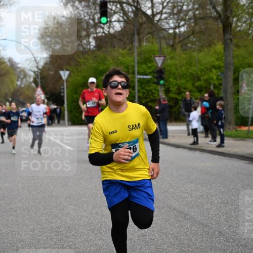 12.04.2026 - 45. Internationalen Wilhelmsburger Insellauf J. Mangold http://msf.ph/oto/9509928 12.04.2026 12:58:59 Ziel 5846, 3286, 3623, 4822, 2015, 3926, 3728, 4023, 2009, 4875, 5276, 3017, 5111, 5124, 5644, 5718, 2082, 4741, 5191, 4287, 5219, 2068, 3246, 4035, 5244, 4128, 4565, 5079, 4395, 4187, 5067, 2069, 4761, 2069, 4761, 5179, 3192, 5635, 4917, 4171, 4170, 5011, 4781, 4872, 4581, 5338 meine-sportfotos.de