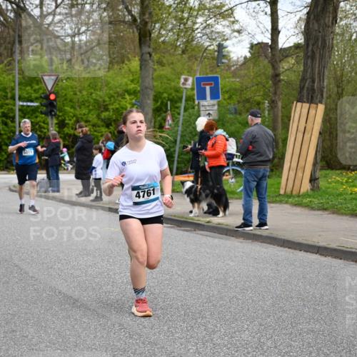12.04.2026 - 45. Internationalen Wilhelmsburger Insellauf J. Mangold http://msf.ph/oto/9510003 12.04.2026 12:59:13 Ziel 4023, 2009, 4875, 5276, 3017, 5111, 5124, 5644, 5718, 2082, 4741, 5191, 4287, 5219, 2068, 3246, 4035, 5244, 4128, 4565, 5079, 4395, 4187, 5067, 2069, 4761, 5179, 3192, 5179, 3192, 5635, 4917, 4171, 4170, 5011, 4781, 4872, 4581, 5338, 5339, 5339, 2006, 4096, 5081, 4623, 4620, 3999, 5183, 5863, 5550 meine-sportfotos.de