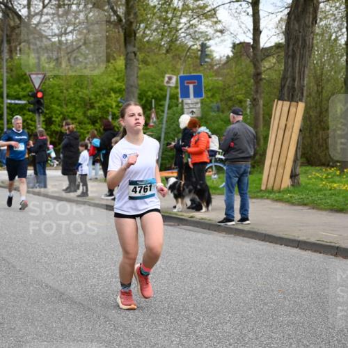 12.04.2026 - 45. Internationalen Wilhelmsburger Insellauf J. Mangold http://msf.ph/oto/9510004 12.04.2026 12:59:13 Ziel 4023, 2009, 4875, 5276, 3017, 5111, 5124, 5644, 5718, 2082, 4741, 5191, 4287, 5219, 2068, 3246, 4035, 5244, 4128, 4565, 5079, 4395, 4187, 5067, 2069, 4761, 5179, 3192, 5179, 3192, 5635, 4917, 4171, 4170, 5011, 4781, 4872, 4581, 5338, 5339, 5339, 2006, 4096, 5081, 4623, 4620, 3999, 5183, 5863, 5550 meine-sportfotos.de