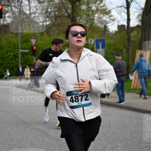 12.04.2026 - 45. Internationalen Wilhelmsburger Insellauf J. Mangold http://msf.ph/oto/9510064 12.04.2026 12:59:21 Ziel 4287, 5219, 2068, 3246, 4035, 5244, 4128, 4565, 5079, 4395, 4187, 5067, 2069, 4761, 5179, 3192, 5635, 4917, 4171, 4170, 5011, 4781, 4872, 4581, 4872, 4581, 5338, 5339, 2006, 4096, 5081, 4623, 4620, 3999, 3999, 5183, 5863, 5550, 5074, 5467, 3972, 2984, 2063, 2735 meine-sportfotos.de