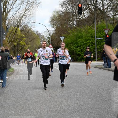 12.04.2026 - 45. Internationalen Wilhelmsburger Insellauf J. Mangold http://msf.ph/oto/9510082 12.04.2026 12:59:26 Ziel 4565, 5079, 4395, 4187, 5067, 2069, 4761, 5179, 3192, 5635, 4917, 4171, 4170, 5011, 4781, 4872, 4581, 5338, 5339, 2006, 4096, 5081, 2006, 4096, 5081, 4623, 4620, 3999, 5183, 5863, 5550, 5074, 5074, 5467, 3972, 2984, 2063, 2735, 5657, 4782, 2117, 2683 meine-sportfotos.de