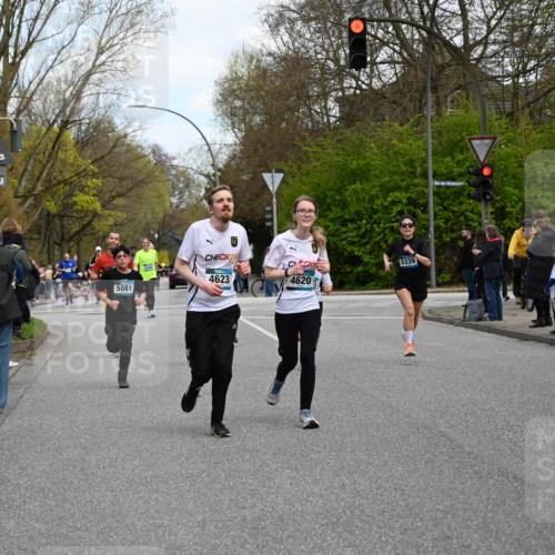 12.04.2026 - 45. Internationalen Wilhelmsburger Insellauf J. Mangold http://msf.ph/oto/9510087 12.04.2026 12:59:26 Ziel 4565, 5079, 4395, 4187, 5067, 2069, 4761, 5179, 3192, 5635, 4917, 4171, 4170, 5011, 4781, 4872, 4581, 5338, 5339, 2006, 4096, 5081, 2006, 4096, 5081, 4623, 4620, 3999, 5183, 5863, 5550, 5074, 5074, 5467, 3972, 2984, 2063, 2735, 5657, 4782, 2117, 2683 meine-sportfotos.de