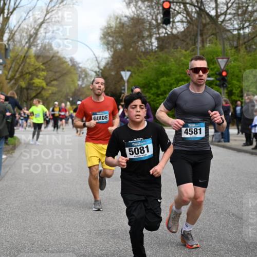 12.04.2026 - 45. Internationalen Wilhelmsburger Insellauf J. Mangold http://msf.ph/oto/9510097 12.04.2026 12:59:29 Ziel 4395, 4187, 5067, 2069, 4761, 5179, 3192, 5635, 4917, 4171, 4170, 5011, 4781, 4872, 4581, 5338, 5339, 2006, 4096, 5081, 4623, 4623, 4620, 3999, 5183, 5863, 5550, 5074, 5467, 3972, 3972, 2984, 2063, 2735, 5657, 4782, 2117, 2683, 4983, 3403, 4530, 5107, 5120, 2291, 5104, 5670, 5145, 5669 meine-sportfotos.de
