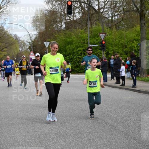12.04.2026 - 45. Internationalen Wilhelmsburger Insellauf J. Mangold http://msf.ph/oto/9510117 12.04.2026 12:59:36 Ziel 2069, 4761, 5179, 3192, 5635, 4917, 4171, 4170, 5011, 4781, 4872, 4581, 5338, 5339, 2006, 4096, 5081, 4623, 4620, 3999, 5183, 5863, 5863, 5550, 5074, 5467, 3972, 2984, 2063, 2735, 5657, 4782, 2117, 2683, 4983, 3403, 4530, 5107, 5120, 2291, 5104, 5670, 5145, 5669, 3212, 3167, 3318, 3314, 3165, 4698 meine-sportfotos.de