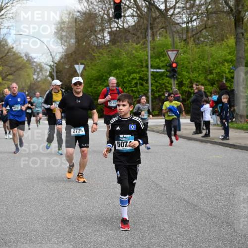 12.04.2026 - 45. Internationalen Wilhelmsburger Insellauf J. Mangold http://msf.ph/oto/9510137 12.04.2026 12:59:38 Ziel 5179, 3192, 5635, 4917, 4171, 4170, 5011, 4781, 4872, 4581, 5338, 5339, 2006, 4096, 5081, 4623, 4620, 3999, 5183, 5863, 5550, 5074, 5074, 5467, 3972, 2984, 2063, 2735, 5657, 4782, 2117, 2683, 2683, 4983, 3403, 4530, 5107, 5120, 2291, 5104, 5670, 5145, 5669, 3212, 3167, 3318, 3314, 3165, 4698, 4962, 5798 meine-sportfotos.de