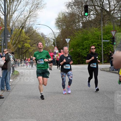 12.04.2026 - 45. Internationalen Wilhelmsburger Insellauf J. Mangold http://msf.ph/oto/9510169 12.04.2026 12:59:44 Ziel 4781, 4872, 4581, 5338, 5339, 2006, 4096, 5081, 4623, 4620, 3999, 5183, 5863, 5550, 5074, 5467, 3972, 2984, 2063, 2063, 2735, 5657, 4782, 2117, 2683, 4983, 3403, 4530, 5107, 5120, 2291, 5104, 5670, 5145, 5669, 3212, 3167, 3318, 3314, 3167, 3318, 3314, 3165, 4698, 4962, 5798, 4074, 5828, 5610, 5083 meine-sportfotos.de