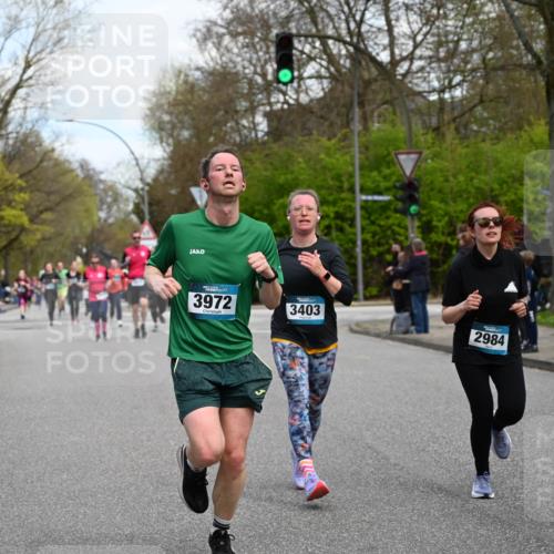 12.04.2026 - 45. Internationalen Wilhelmsburger Insellauf J. Mangold http://msf.ph/oto/9510183 12.04.2026 12:59:45 Ziel 4781, 4872, 4581, 5338, 5339, 2006, 4096, 5081, 4623, 4620, 3999, 5183, 5863, 5550, 5074, 5467, 3972, 2984, 2063, 2735, 2735, 5657, 4782, 2117, 2683, 4983, 3403, 4530, 5107, 5120, 2291, 5104, 5670, 5145, 5669, 3212, 3167, 3318, 3314, 3165, 4698, 4962, 5798, 4074, 5828, 5610, 5083 meine-sportfotos.de