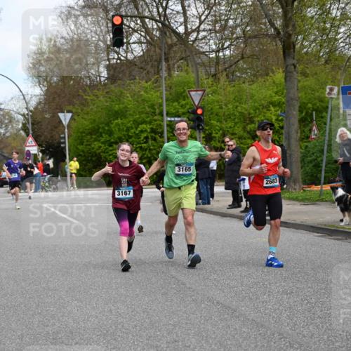 12.04.2026 - 45. Internationalen Wilhelmsburger Insellauf J. Mangold http://msf.ph/oto/9510239 12.04.2026 12:59:58 Ziel 3999, 5183, 5863, 5550, 5074, 5467, 3972, 2984, 2063, 2735, 5657, 4782, 2117, 2683, 4983, 3403, 4530, 5107, 5120, 2291, 5104, 5670, 5145, 5669, 3212, 3167, 3318, 3314, 3165, 3165, 4698, 4962, 5798, 4074, 5828, 5610, 5083, 4410, 4410, 3378 meine-sportfotos.de