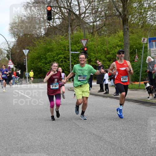 12.04.2026 - 45. Internationalen Wilhelmsburger Insellauf J. Mangold http://msf.ph/oto/9510241 12.04.2026 12:59:58 Ziel 3999, 5183, 5863, 5550, 5074, 5467, 3972, 2984, 2063, 2735, 5657, 4782, 2117, 2683, 4983, 3403, 4530, 5107, 5120, 2291, 5104, 5670, 5145, 5669, 3212, 3167, 3318, 3314, 3165, 3165, 4698, 4962, 5798, 4074, 5828, 5610, 5083, 4410, 4410, 3378 meine-sportfotos.de
