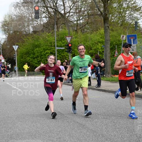 12.04.2026 - 45. Internationalen Wilhelmsburger Insellauf J. Mangold http://msf.ph/oto/9510247 12.04.2026 12:59:58 Ziel 3999, 5183, 5863, 5550, 5074, 5467, 3972, 2984, 2063, 2735, 5657, 4782, 2117, 2683, 4983, 3403, 4530, 5107, 5120, 2291, 5104, 5670, 5145, 5669, 3212, 3167, 3318, 3314, 3165, 3165, 4698, 4962, 5798, 4074, 5828, 5610, 5083, 4410, 4410, 3378 meine-sportfotos.de
