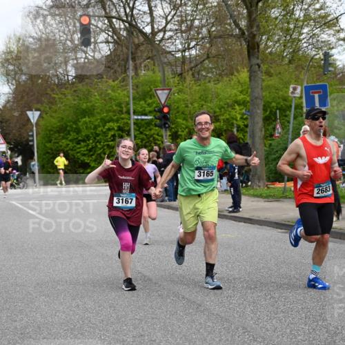 12.04.2026 - 45. Internationalen Wilhelmsburger Insellauf J. Mangold http://msf.ph/oto/9510248 12.04.2026 12:59:59 Ziel 5183, 5863, 5550, 5074, 5467, 3972, 2984, 2063, 2735, 5657, 4782, 2117, 2683, 4983, 3403, 4530, 5107, 5120, 2291, 5104, 5670, 5145, 5669, 3212, 3167, 3318, 3314, 3165, 4698, 4962, 5798, 4074, 5828, 5610, 5083, 4410, 3378, 5012 meine-sportfotos.de