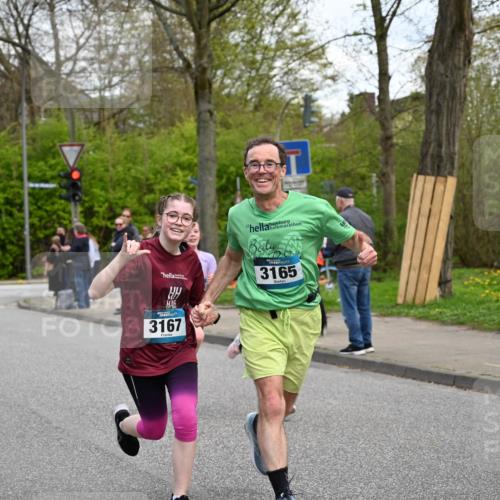 12.04.2026 - 45. Internationalen Wilhelmsburger Insellauf J. Mangold http://msf.ph/oto/9510260 12.04.2026 13:00:00 Ziel 5183, 5863, 5550, 5074, 5467, 3972, 2984, 2063, 2735, 5657, 4782, 2117, 2683, 4983, 3403, 4530, 5107, 5120, 2291, 5104, 5670, 5145, 5669, 3212, 3167, 3318, 3314, 3165, 4698, 4698, 4962, 5798, 4074, 5828, 5610, 5083, 4410, 3378, 5012 meine-sportfotos.de