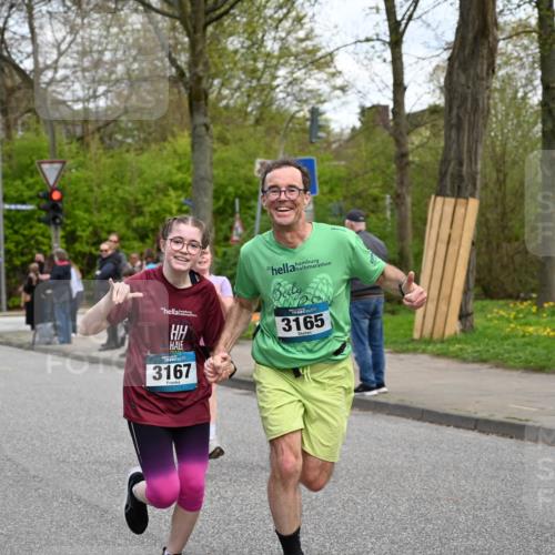 12.04.2026 - 45. Internationalen Wilhelmsburger Insellauf J. Mangold http://msf.ph/oto/9510261 12.04.2026 13:00:00 Ziel 5183, 5863, 5550, 5074, 5467, 3972, 2984, 2063, 2735, 5657, 4782, 2117, 2683, 4983, 3403, 4530, 5107, 5120, 2291, 5104, 5670, 5145, 5669, 3212, 3167, 3318, 3314, 3165, 4698, 4698, 4962, 5798, 4074, 5828, 5610, 5083, 4410, 3378, 5012 meine-sportfotos.de