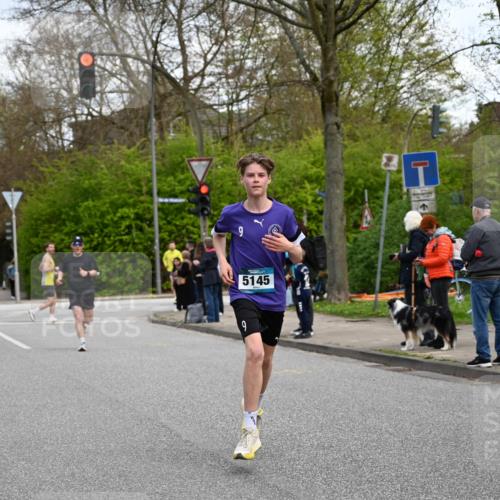 12.04.2026 - 45. Internationalen Wilhelmsburger Insellauf J. Mangold http://msf.ph/oto/9510284 12.04.2026 13:00:03 Ziel 5074, 5467, 3972, 2984, 2063, 2735, 5657, 4782, 2117, 2683, 4983, 3403, 4530, 5107, 5120, 2291, 5104, 5670, 5145, 5669, 3212, 3167, 3318, 3314, 3165, 4698, 4962, 5798, 4074, 5828, 5610, 5083, 4410, 3378, 5012, 2303, 4997, 4397, 5854 meine-sportfotos.de