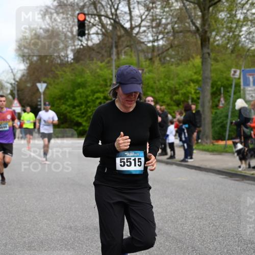 12.04.2026 - 45. Internationalen Wilhelmsburger Insellauf J. Mangold http://msf.ph/oto/9510322 12.04.2026 13:00:09 Ziel 2063, 2735, 5657, 4782, 2117, 2683, 4983, 3403, 4530, 5107, 5120, 2291, 5104, 5670, 5145, 5669, 3212, 3167, 3318, 3314, 3165, 4698, 4962, 5798, 4074, 5828, 5610, 5083, 4410, 3378, 5012, 2303, 4997, 4397, 5854, 5737, 5412, 4826, 3136, 4098 meine-sportfotos.de