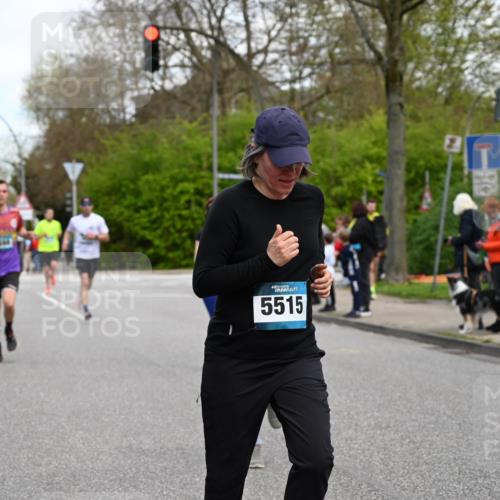 12.04.2026 - 45. Internationalen Wilhelmsburger Insellauf J. Mangold http://msf.ph/oto/9510323 12.04.2026 13:00:09 Ziel 2063, 2735, 5657, 4782, 2117, 2683, 4983, 3403, 4530, 5107, 5120, 2291, 5104, 5670, 5145, 5669, 3212, 3167, 3318, 3314, 3165, 4698, 4962, 5798, 4074, 5828, 5610, 5083, 4410, 3378, 5012, 2303, 4997, 4397, 5854, 5737, 5412, 4826, 3136, 4098 meine-sportfotos.de