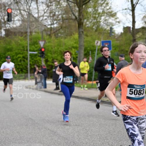 12.04.2026 - 45. Internationalen Wilhelmsburger Insellauf J. Mangold http://msf.ph/oto/9510332 12.04.2026 13:00:10 Ziel 2735, 5657, 4782, 2117, 2683, 4983, 3403, 4530, 5107, 5120, 2291, 5104, 5670, 5145, 5669, 3212, 3167, 3318, 3314, 3165, 4698, 4962, 5798, 4074, 5828, 5610, 5083, 4410, 4410, 3378, 5012, 2303, 4997, 4397, 5854, 5737, 5412, 4826, 3136, 4098 meine-sportfotos.de