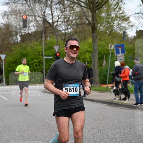 12.04.2026 - 45. Internationalen Wilhelmsburger Insellauf J. Mangold http://msf.ph/oto/9510362 12.04.2026 13:00:13 Ziel 2683, 4983, 3403, 4530, 5107, 5120, 2291, 5104, 5670, 5145, 5669, 3212, 3167, 3318, 3314, 3165, 4698, 4962, 5798, 4074, 5828, 5610, 5083, 4410, 3378, 5012, 2303, 4997, 4397, 2303, 4997, 4397, 5854, 5737, 5412, 4826, 3136, 4098, 4468, 2964, 5311 meine-sportfotos.de