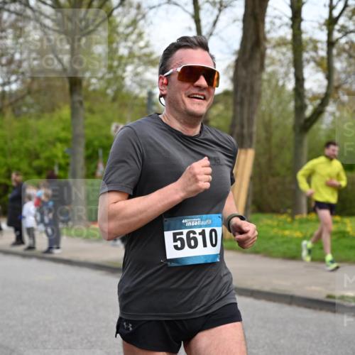12.04.2026 - 45. Internationalen Wilhelmsburger Insellauf J. Mangold http://msf.ph/oto/9510368 12.04.2026 13:00:14 Ziel 2683, 4983, 3403, 4530, 5107, 5120, 2291, 5104, 5670, 5145, 5669, 3212, 3167, 3318, 3314, 3165, 4698, 4962, 5798, 4074, 5828, 5610, 5083, 4410, 3378, 5012, 2303, 4997, 4397, 5854, 5737, 5412, 4826, 3136, 4098, 4468, 2964, 5311, 4707 meine-sportfotos.de