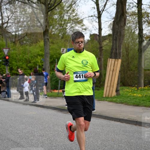 12.04.2026 - 45. Internationalen Wilhelmsburger Insellauf J. Mangold http://msf.ph/oto/9510383 12.04.2026 13:00:16 Ziel 4983, 3403, 4530, 5107, 5120, 2291, 5104, 5670, 5145, 5669, 3212, 3167, 3318, 3314, 3165, 4698, 4962, 5798, 4074, 5828, 5610, 5083, 4410, 3378, 3378, 5012, 2303, 4997, 4397, 5854, 5737, 5412, 4826, 3136, 4098, 4468, 2964, 5311, 4707 meine-sportfotos.de