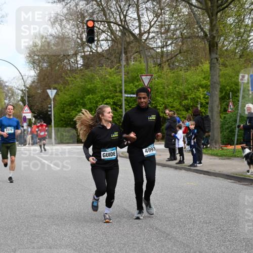 12.04.2026 - 45. Internationalen Wilhelmsburger Insellauf J. Mangold http://msf.ph/oto/9510393 12.04.2026 13:00:19 Ziel 3212, 3167, 3318, 3314, 3165, 4698, 4962, 5798, 4074, 5828, 5610, 5083, 4410, 3378, 5012, 2303, 4997, 4397, 5854, 5737, 5412, 4826, 3136, 4098, 4468, 2964, 5311, 4707, 4696, 5777, 3166, 4702 meine-sportfotos.de