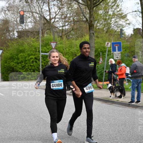 12.04.2026 - 45. Internationalen Wilhelmsburger Insellauf J. Mangold http://msf.ph/oto/9510404 12.04.2026 13:00:20 Ziel 3212, 3167, 3318, 3314, 3165, 4698, 4962, 5798, 4074, 5828, 5610, 5083, 4410, 3378, 5012, 2303, 4997, 4397, 5854, 5737, 5412, 4826, 5412, 4826, 3136, 4098, 4468, 2964, 5311, 4707, 4696, 5777, 3166, 4702, 4407 meine-sportfotos.de