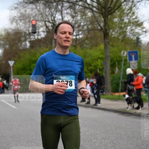 12.04.2026 - 45. Internationalen Wilhelmsburger Insellauf J. Mangold http://msf.ph/oto/9510427 12.04.2026 13:00:23 Ziel 3165, 4698, 4962, 5798, 4074, 5828, 5610, 5083, 4410, 3378, 5012, 5012, 2303, 4997, 4397, 5854, 5737, 5412, 4826, 3136, 4098, 4468, 2964, 5311, 4707, 4696, 5777, 3166, 4702, 4407, 4827 meine-sportfotos.de